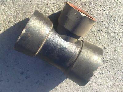 老房子敦煌铸铁管下水漏水怎么处理